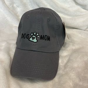 “Dog Mom” baseball cap NWT